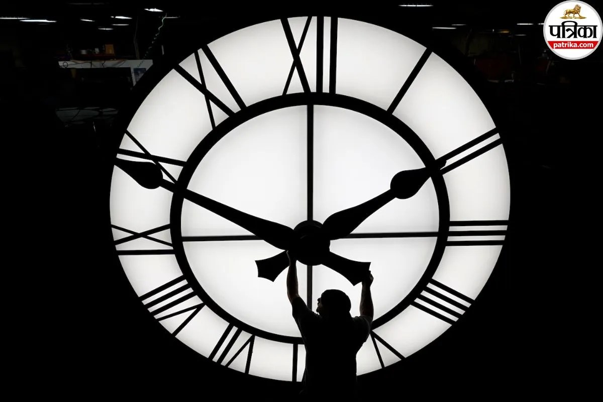 आ गई प्रलय की घड़ी? इस समय मात्र 85 सेकंड में तबाह हो जाएगी दुनिया, शुरू हुई उल्टी गिनती