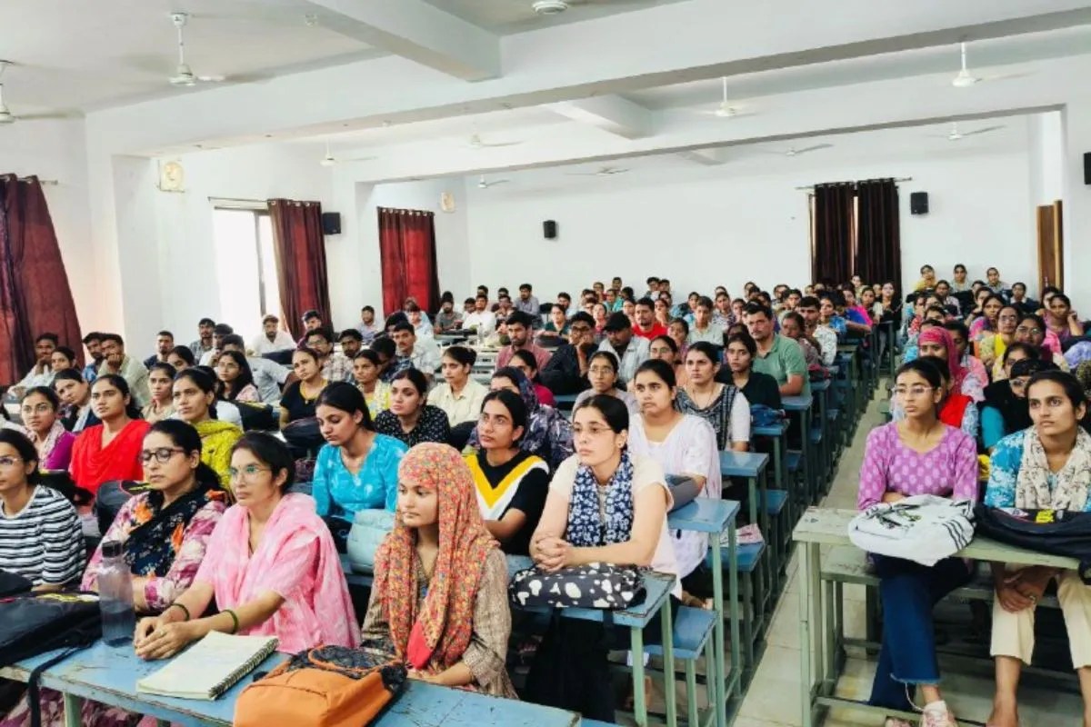 UPSC की तर्ज पर पेपर, प्रतियोगी परीक्षाओं का बदला पैटर्न, जानें क्या हुए बड़े बदलाव