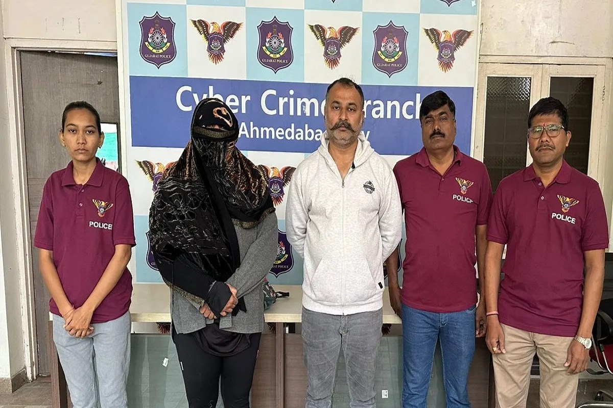 Ahmedabad: हनीट्रैप गिरोह का पर्दाफाश, युवती सहित दो गिरफ्तार