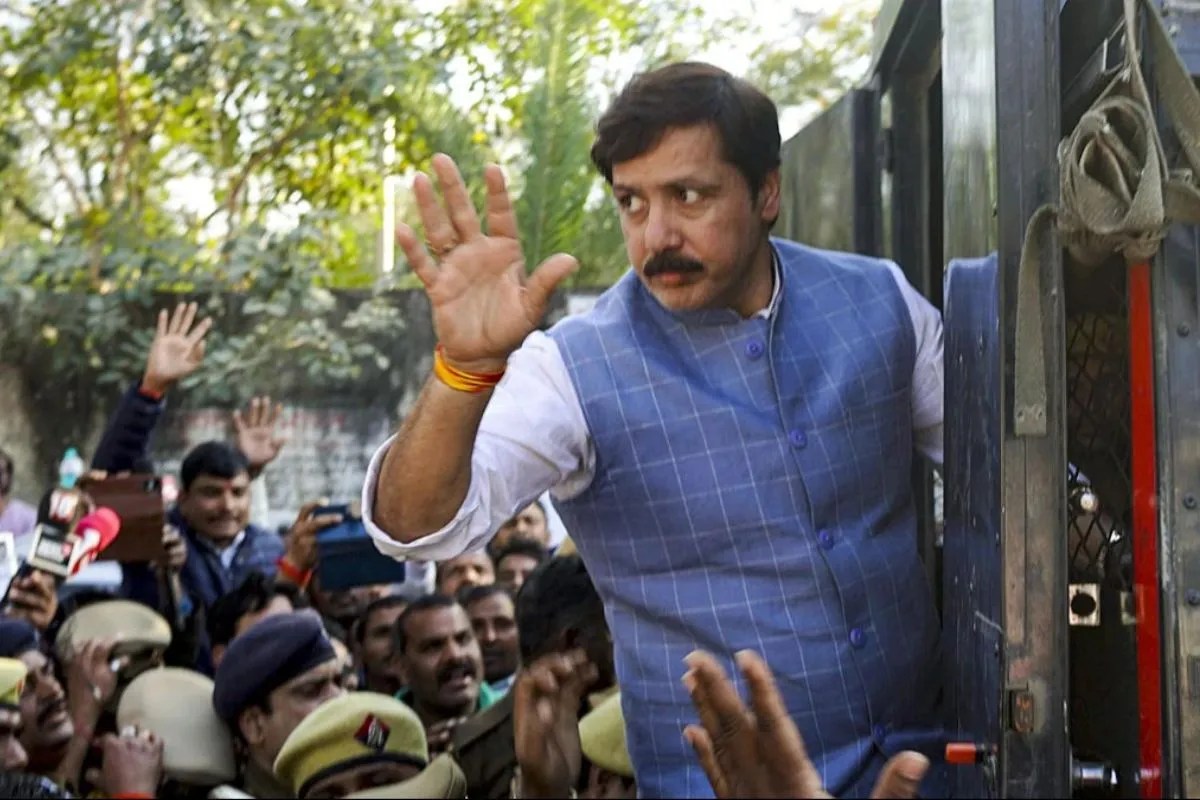 BJP ज्वाइन करेंगे बाहुबली धनंजय सिंह? जानें ताजा समीकरण का मतलब