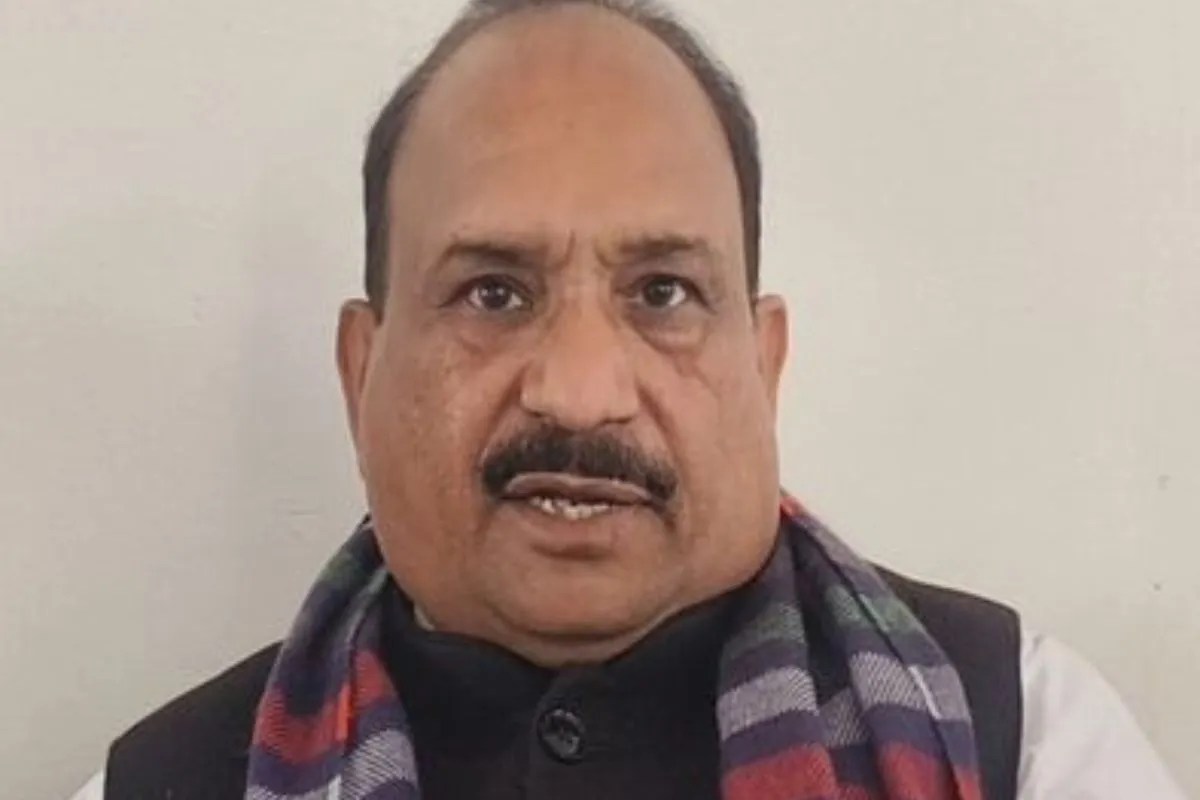 Rajasthan: पूर्व सीएम गहलोत के करीबी नेता के दफ्तर पर CGST की कार्रवाई, दस्तावेज किए जब्त