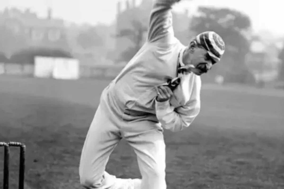 आज ही के दिन ली गई थी क्रिकेट इतिहास की पहली हैट्रिक, 147 साल पहले इस दिग्गज ने किया था कारनामा