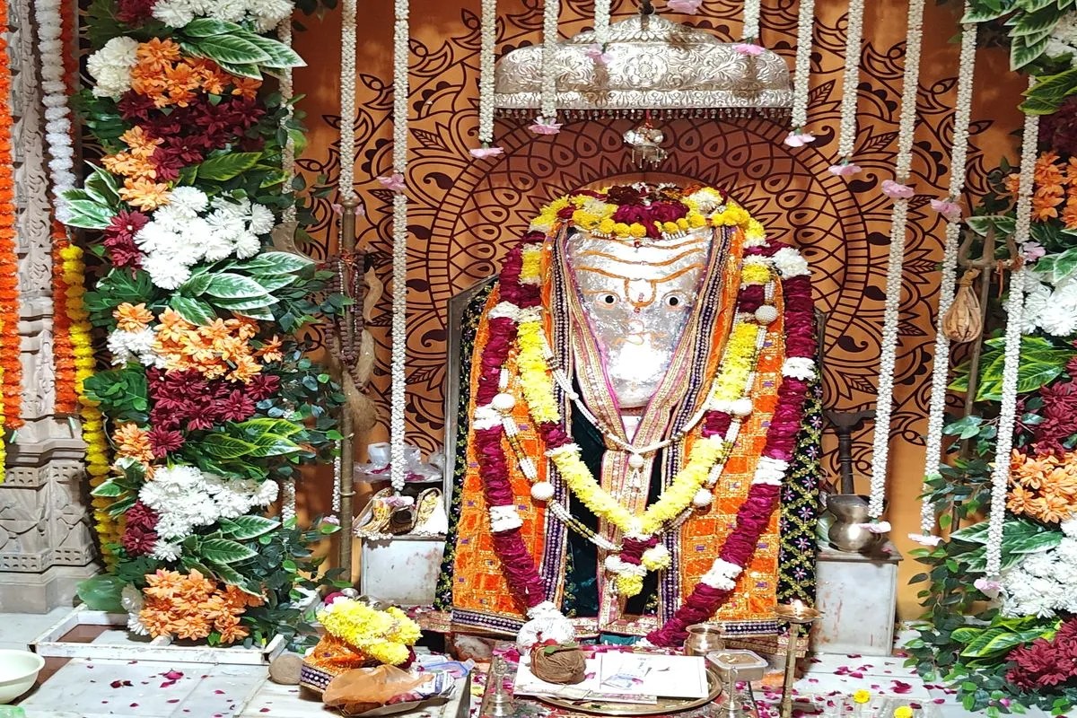 Happynewyear: नववर्ष पर सर्वप्रथम देवदर्शन…..