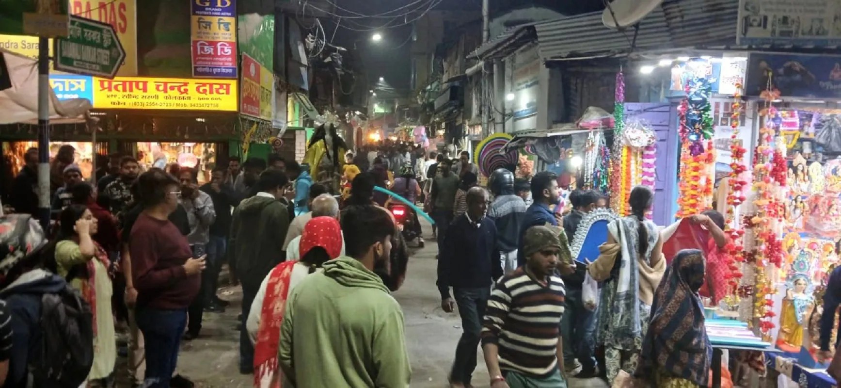 विद्या की देवी सरस्वती पूजा की अनूठी परंपराएं