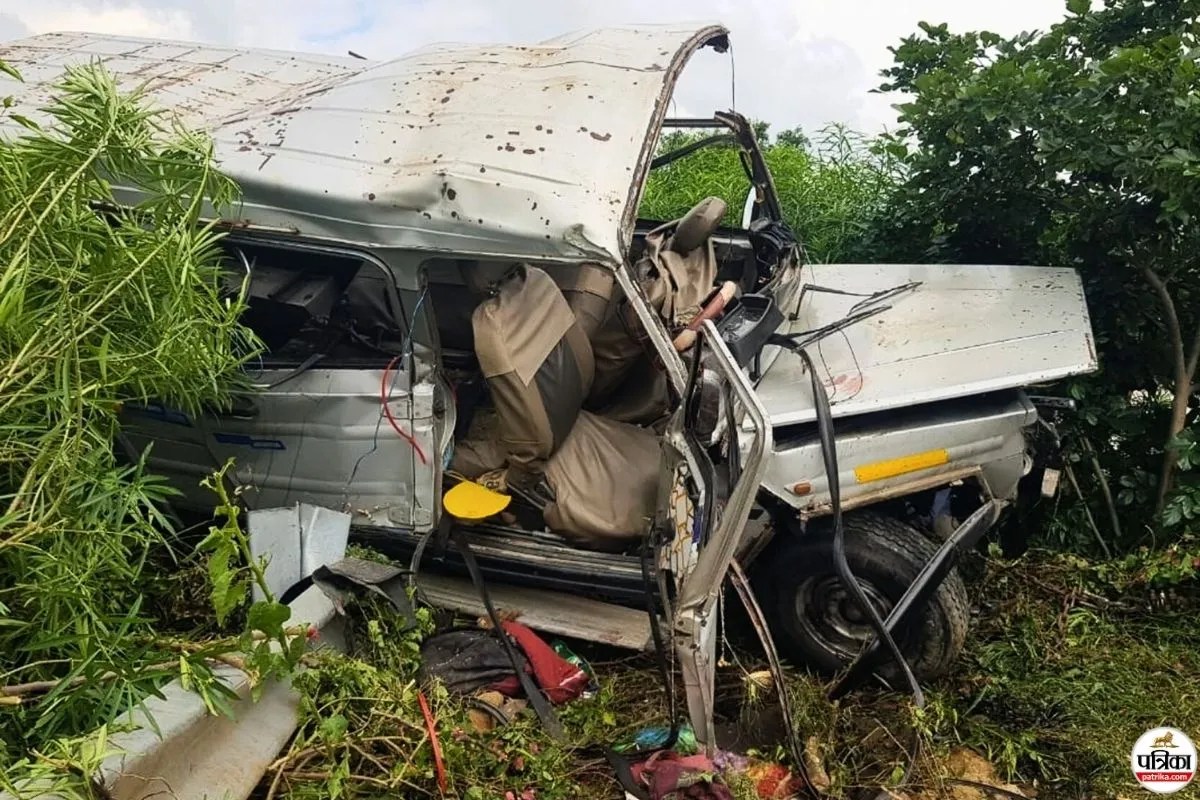 मुंबई के श्रद्धालुओं के लिए ‘काल’ बना ट्रक, 14 साल के बच्चे समेत 4 की मौत, 6 की हालत गंभीर