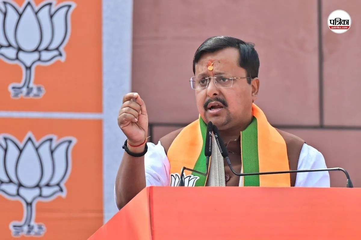 मथुरा से 2027 का शंखनाद: नितिन नवीन बोले- कमर कसो, अब निर्णायक लड़ाई का वक्त, विपक्ष पर जमकर बरसे