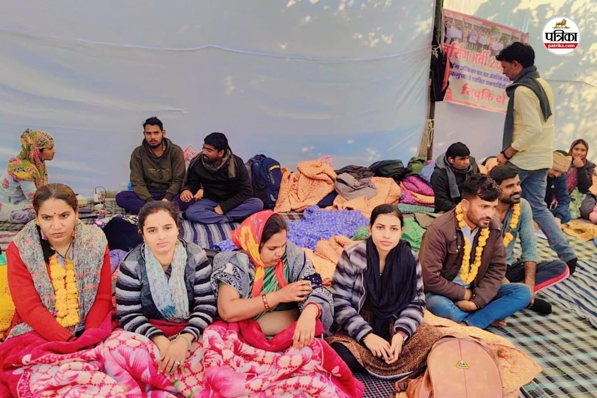 नर्सिंग भर्ती 2023: जयपुर में 21 दिन से धरना जारी, 5 अभ्यर्थी अनशन पर; विधानसभा घेराव की दी चेतावनी
