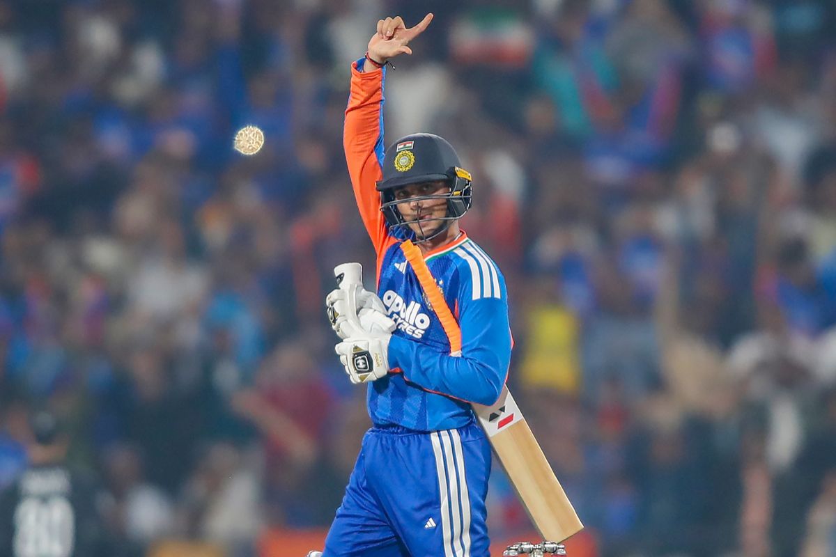 14 गेंदों में अभिषेक ने ठोका अर्धशतक, 10 ओवर में टीम इंडिया ने हासिल किया 154 का लक्ष्य, बने कई रिकॉर्ड