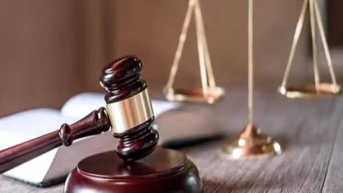 कोर्ट ने युवती के आचरण को दूषित बताया, रेप का आरोपी बरी, जानें क्या है पूरा मामला