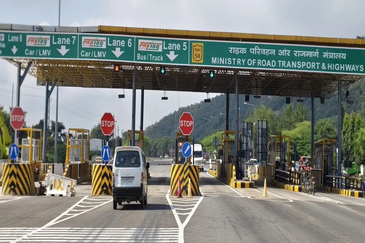 Road Safety: राजस्थान में 150 से अधिक टोल नाकों पर ई-डिटेक्शन सिस्टम लागू