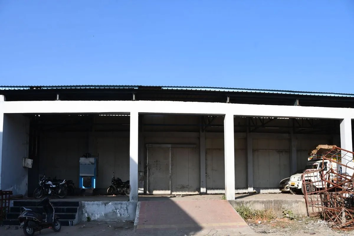 सिस्टम की ‘जंग’ में धूल फांक रही 2.30 करोड़ की मशीनें