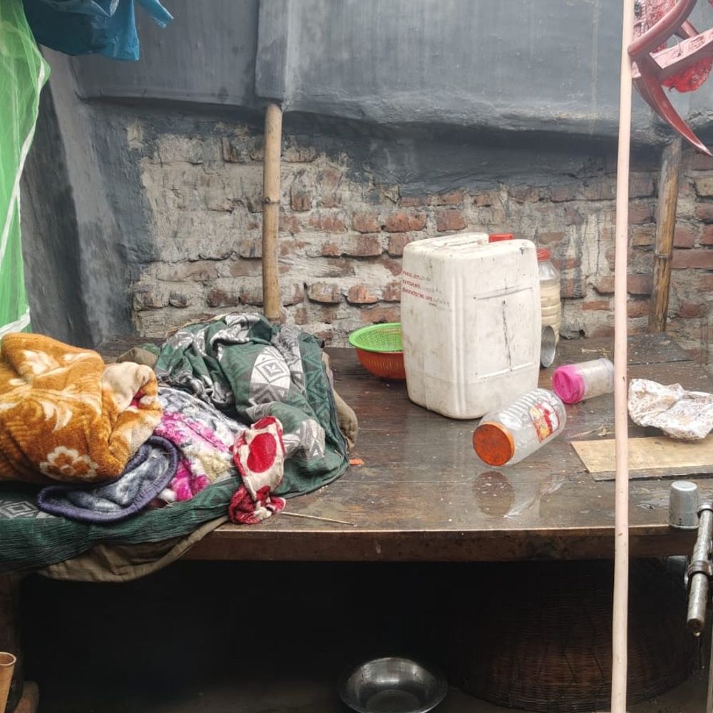 किशनगंज में चार घर जलकर राख:बहादुरगंज के झींगाकाटा हाट में आगजनी, इलाके में मची अफरा तफरी