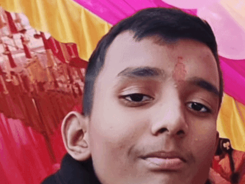 बीकानेर एक्सप्रेस से 13 वर्षीय बालक लापता:फाजिल्का सहित रूट के सभी स्टेशनों पर अलर्ट, दिल्ली से श्रीगंगानगर जा रहा था परिवार