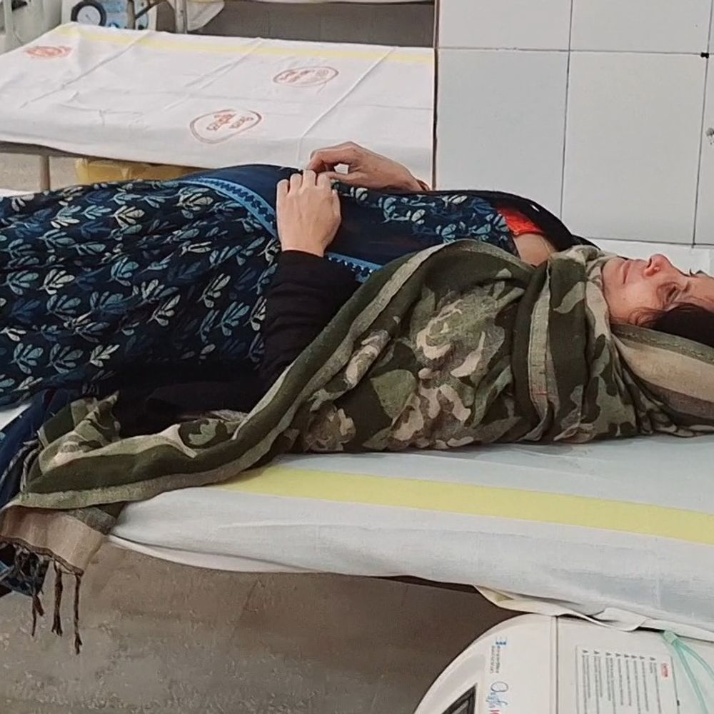 सुपौल के निर्मली में महिला से मारपीट:घरेलू विवाद में सोने की चेन छीनी, दुकान में आग लगाने की कोशिश, जांच में जुटी पुलिस