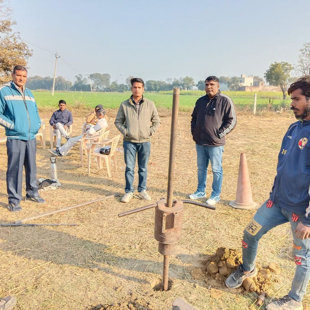 उचाना के पालवां में जल्द शुरू होगा वाल्मीकि भवन-छात्रावास निर्माण:संजीव वैद बोले- मिट्‌टी की जांच कराई; जल्द विभाग को देंगे रिपोर्ट