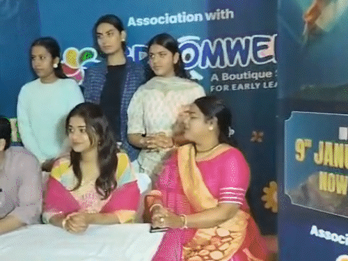 50 लाख की फिल्म ने कमाए 100 करोड़ से ज्यादा:जयपुर में हुई फिल्म लालो की स्क्रीनिंग​​​​​​​​​​​​​​, बच्चों के साथ पैरेंट्स ने देखी फिल्म, आस्था से जुड़ने का संदेश