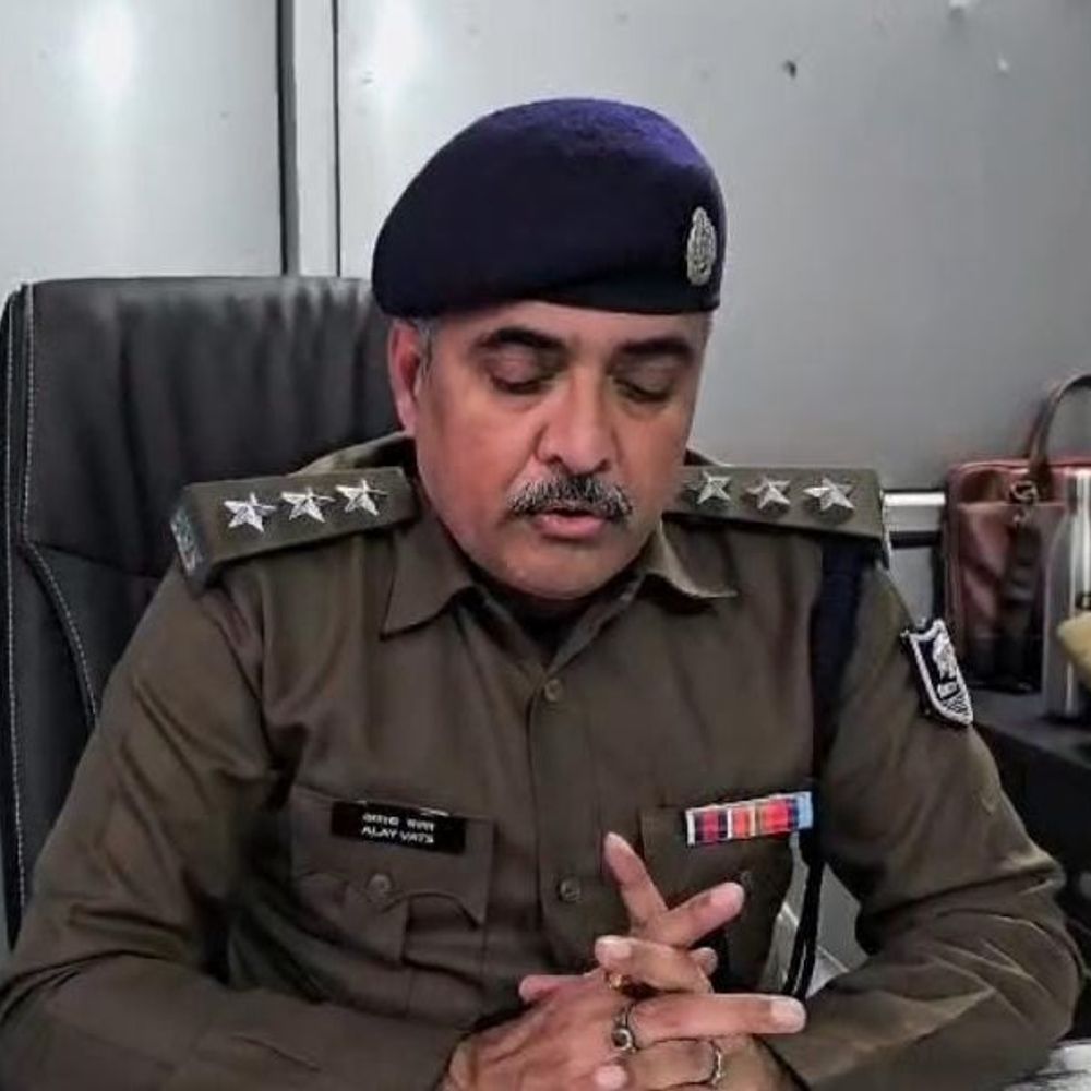 मुजफ्फरपुर में CSP संचालक से 4.10 लाख रुपए की लूट:बाइक सवार बदमाशों ने बंधक बना कर वारदात को दिया अंजाम, हथियार लहराते हुए भागे