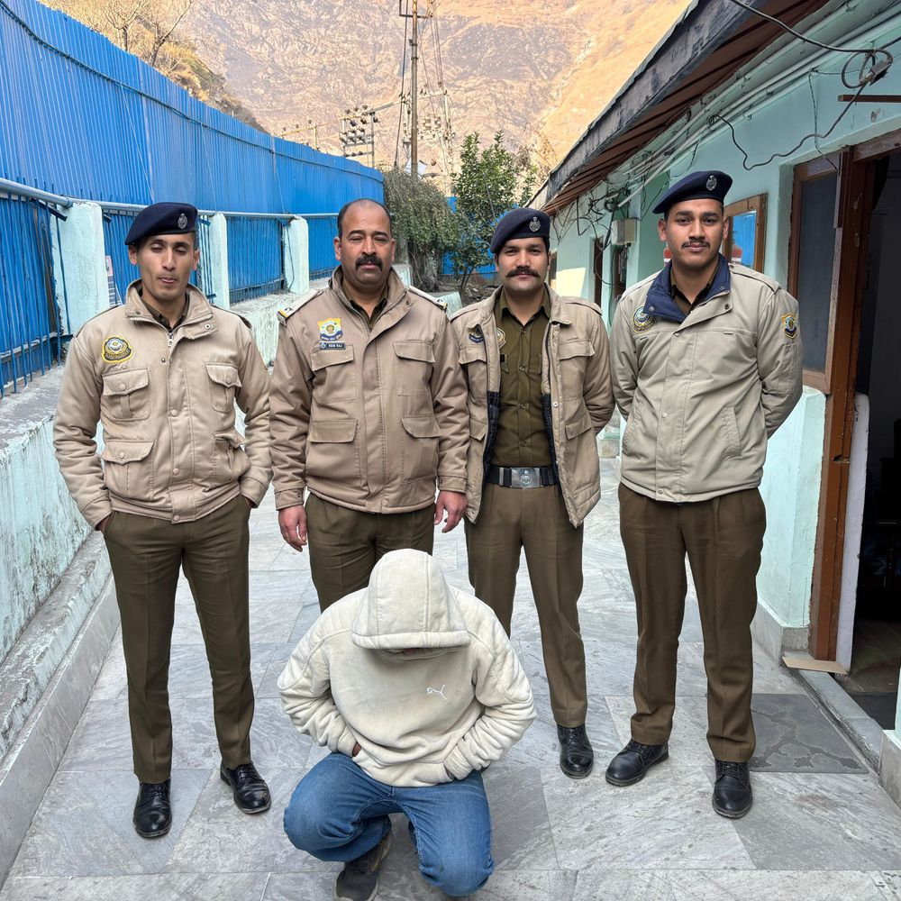 किन्नौर में नशे के साथ नेपाली युवक गिरफ्तार:नाकाबंदी के दौरान पुलिस ने दबोचा, 1.164 किलोग्राम चरस बरामद