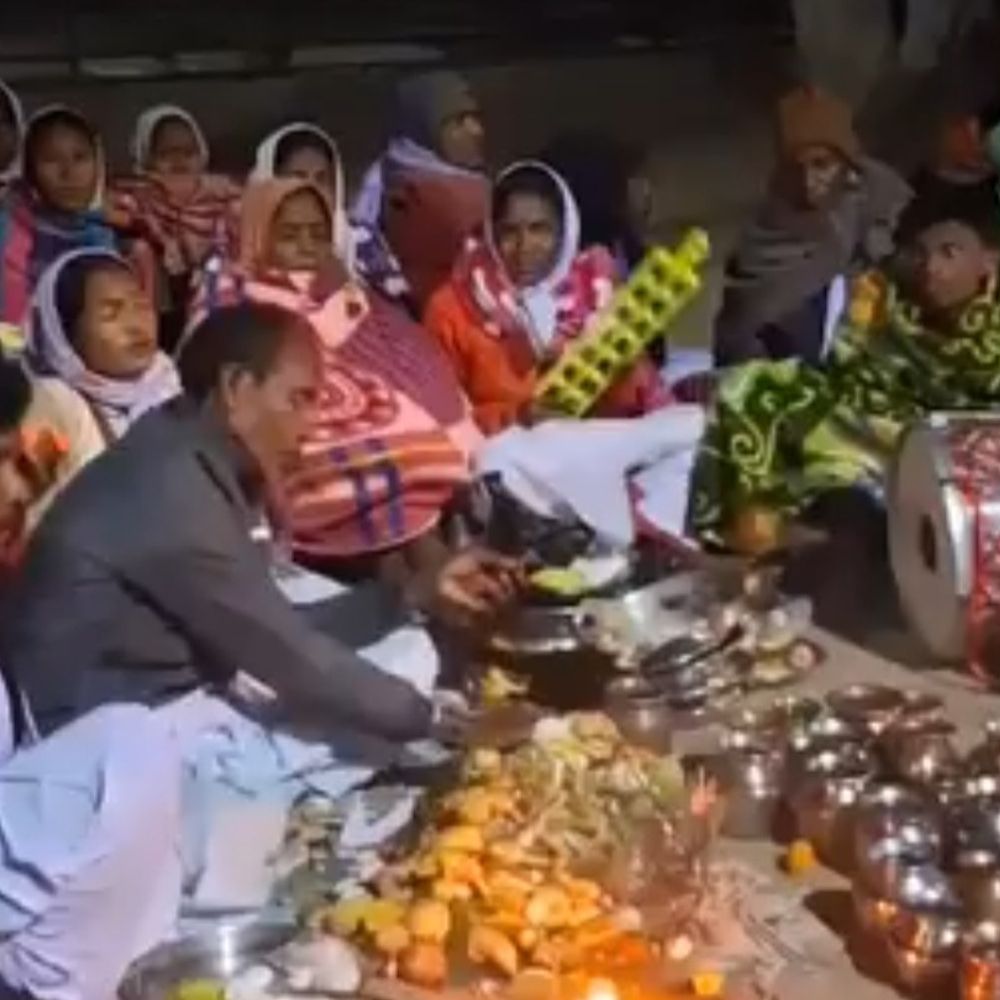 बांका में सफा समुदाय ने निभाई सदियों पुरानी परंपरा:मकर संक्रांति को लेकर बिहार, झारखंड, बंगाल से पहुंचे श्रद्धालु, पूर्वजों के प्रति कृतज्ञता का प्रतीक अनुष्ठान