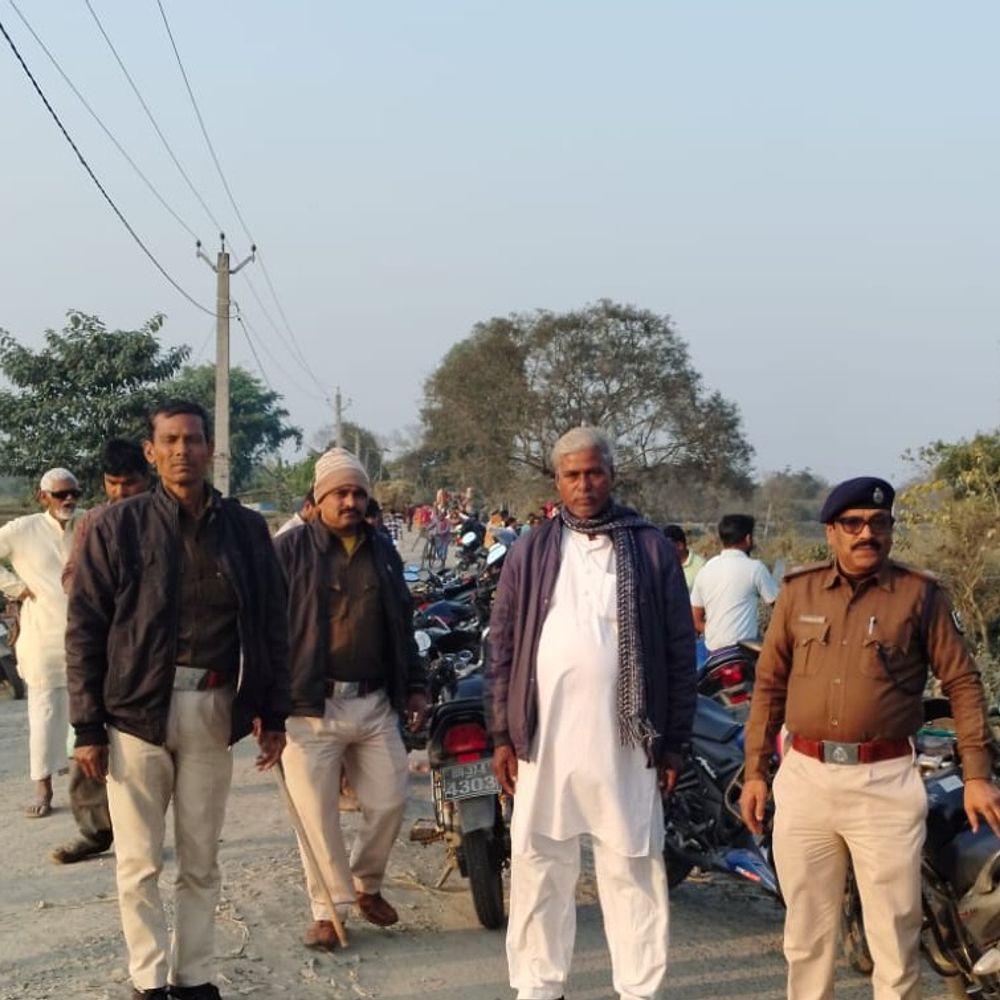 किशनगंज में तेंदुए का हमला:बागान में काम कर रहे युवक घायल, रेस्क्यू के लिए पहुंची वन विभाग की टीम