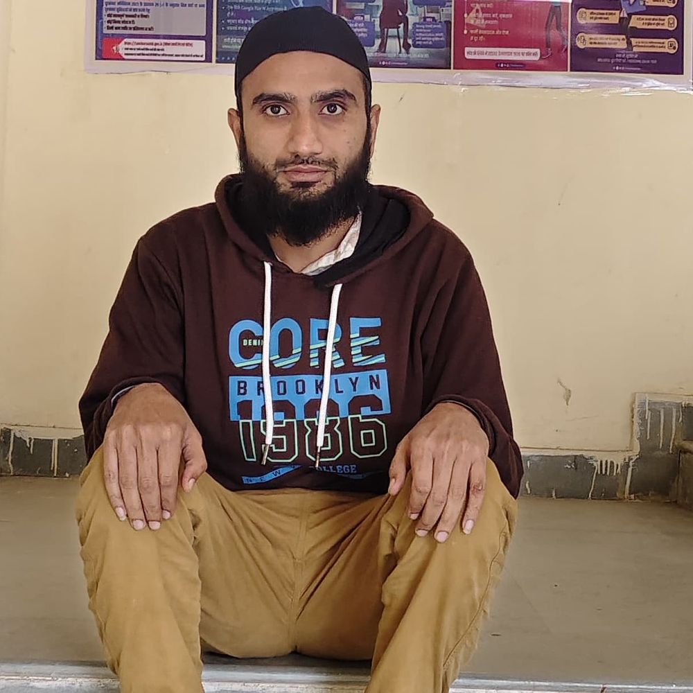 साइबर ठगी का मुख्य आरोपी गुजरात से गिरफ्तार:मोबाइल बेचने के झांसे में 2.75 लाख की धोखाधड़ी का मामला