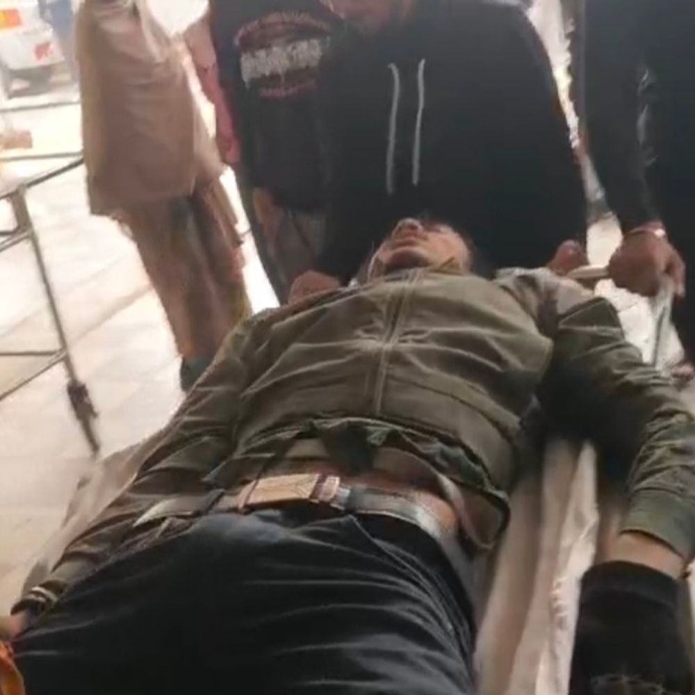 शेखपुरा में बाइक-ऑटो भिड़ंत, 19 वर्षीय युवक घायल:बहन के घर से लौटते समय हादसा, चालक मौके से फरार