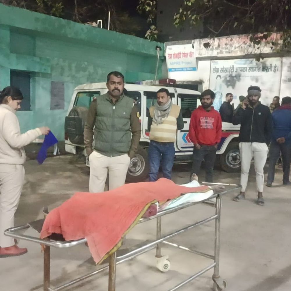 घर लौट रहे राजमिस्त्री की मौत:जमुई-मुंगेर मार्ग पर बिशनपुर के पास हादसा, ट्रैक्टर ने बाइक को मारी टक्कर