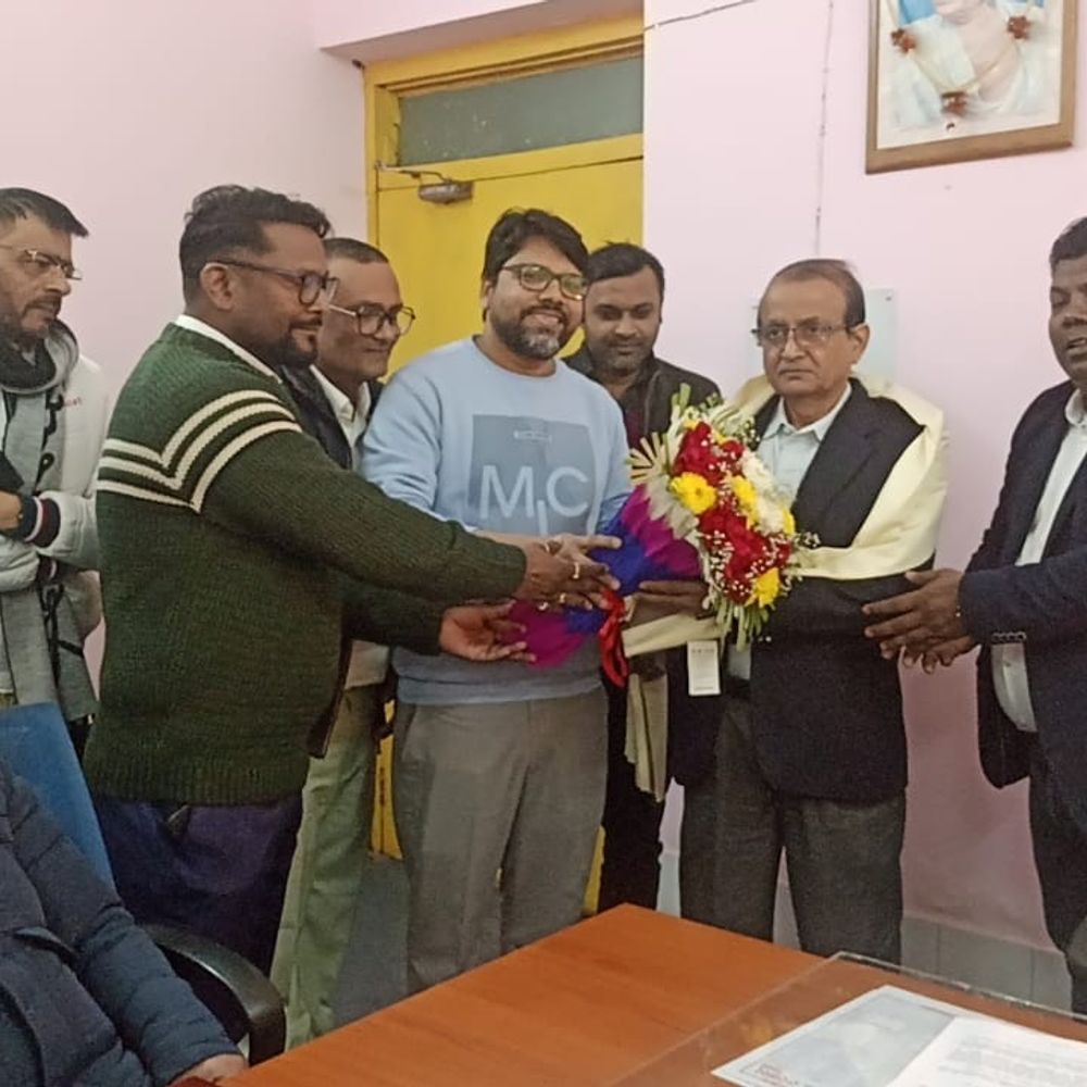 अस्पतालों में सक्रिय दलालों को बख्शा नहीं जाएगा-सिविल सर्जन:IMA जमुई ने डॉक्टर अरुण का किया सम्मान, अवैध क्लिनिकों पर होगी कार्रवाई