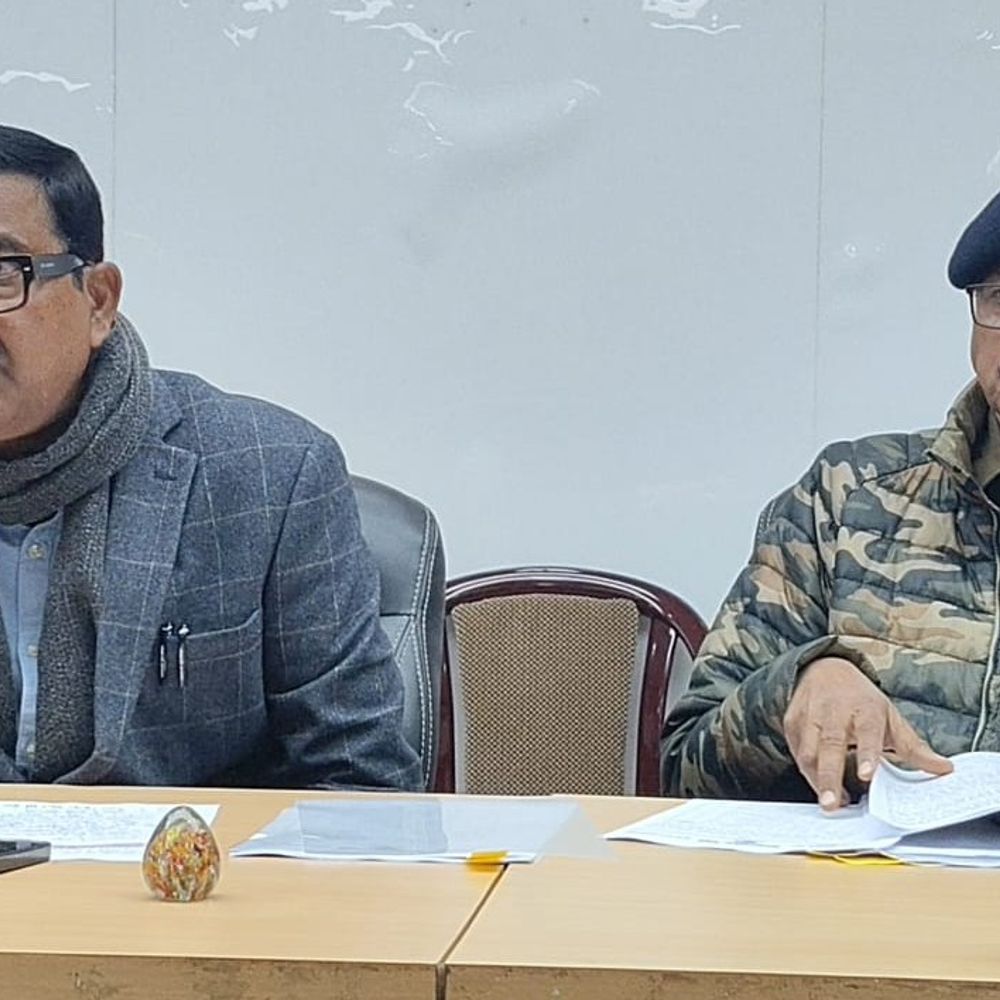 पुलिस अवर निरीक्षक परीक्षा को लेकर प्रशासन सख्त:DM-SP ने की सफल आयोजन पर संयुक्त ब्रीफिंग, परीक्षा केंद्रों पर निगरानी का आदेश