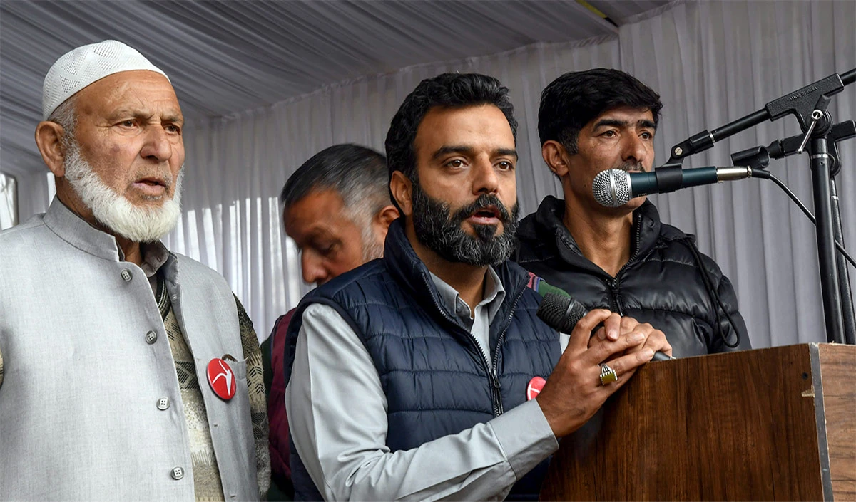 Kashmir Police कर रही मस्जिदों और इमामों का डाटाबेस तैयार, LG प्रशासन पर भड़के MP AGA Syed Ruhullah Mehdi