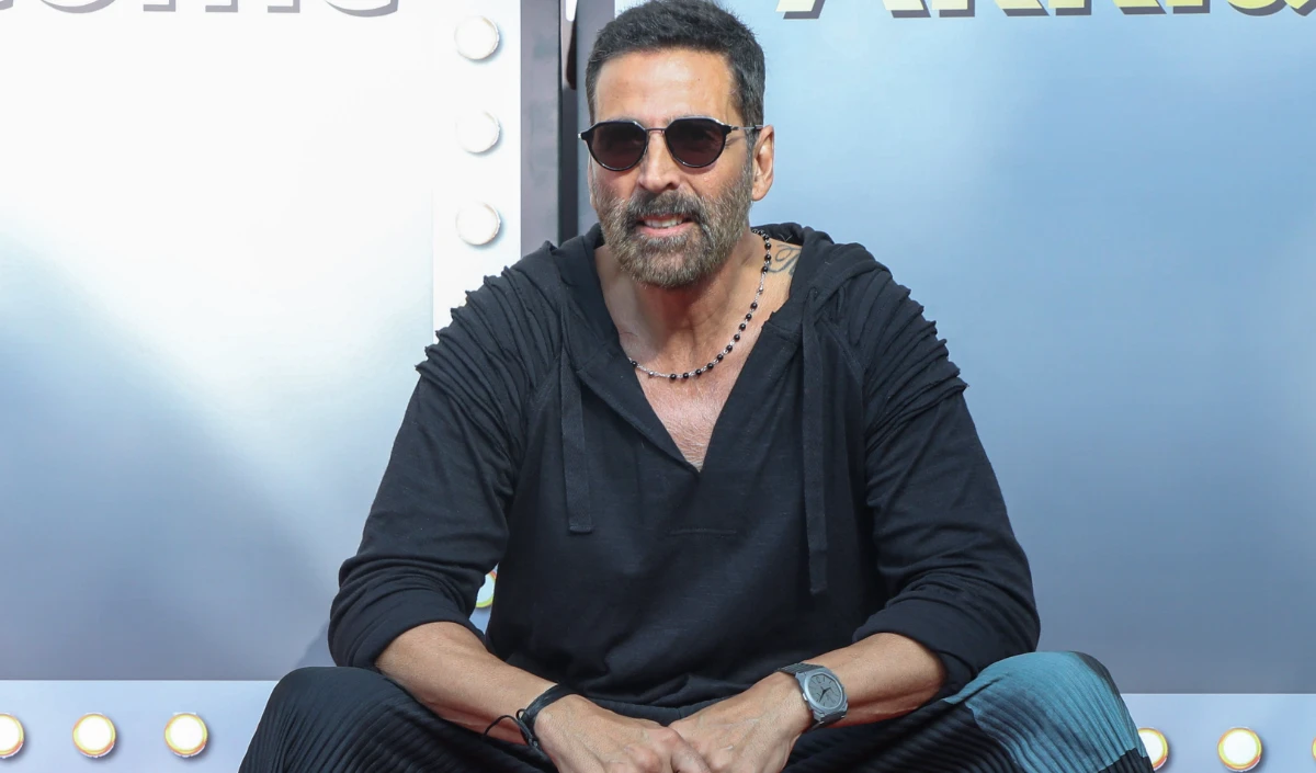 Akshay Kumar के काफिले पर ‘रफ़्तार’ का कहर, सुरक्षा वाहन से टकराया ऑटो, हादसे में एक व्यक्ति गंभीर रूप से घायल