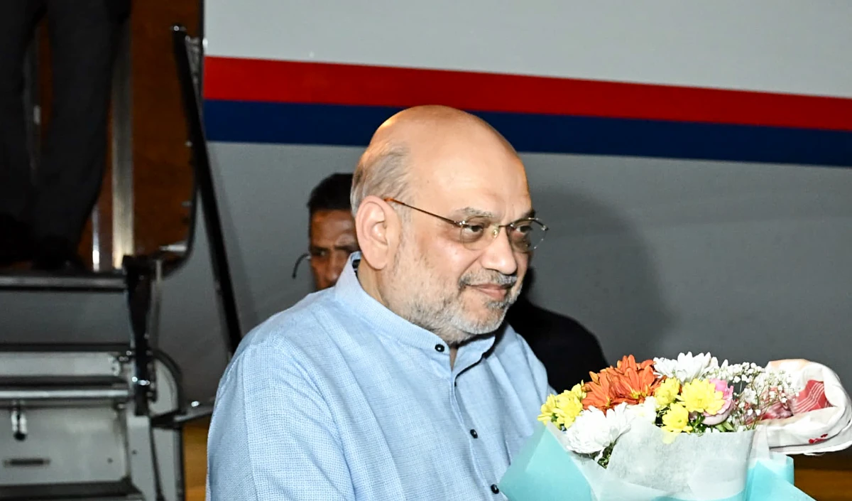 आर्थिक समीक्षा प्रधानमंत्री मोदी के नेतृत्व में हासिल की गई उपलब्धियों को दर्शाती है: Amit Shah