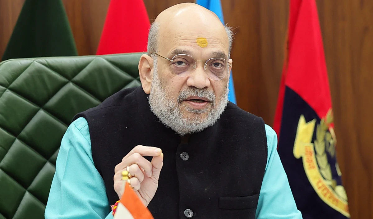 Amit Shah Bengal Visit | बंगाल फतह के लिए अमित शाह ने कसी कमर! दो दिवसीय दौरे पर कोलकाता पहुँचे गृह मंत्री, कार्यकर्ताओं में फूँकेंगे चुनावी जान