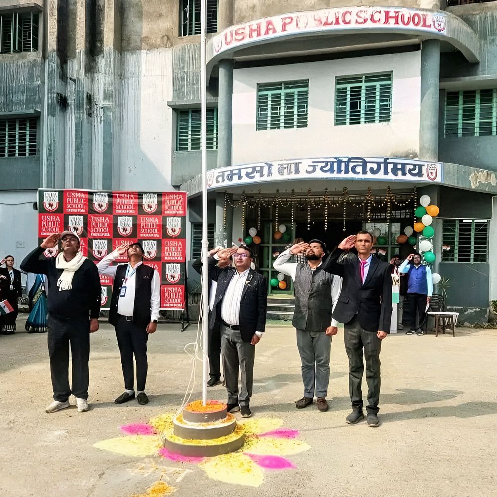 उषा पब्लिक स्कूल में धूमधाम से मनाया गया गणतंत्र दिवस