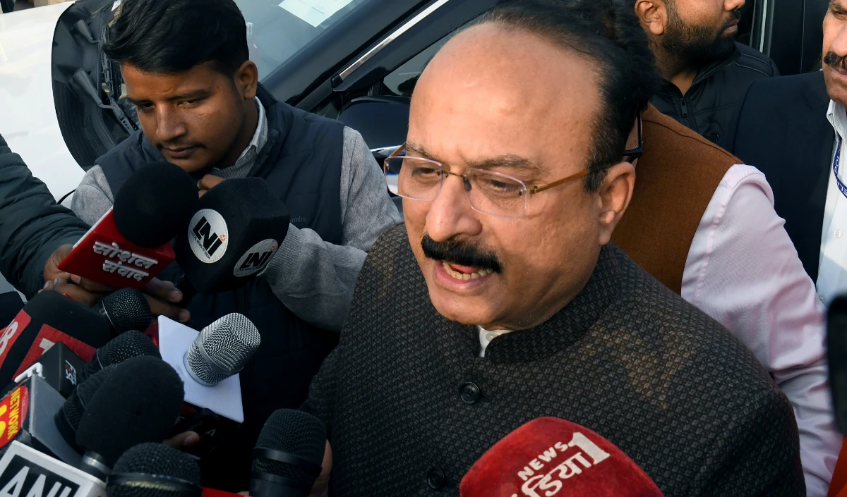 Delhi के Turkman Gate में Police पर पथराव, मंत्री Ashish Sood बोले- दोषी बख्शे नहीं जाएंगे