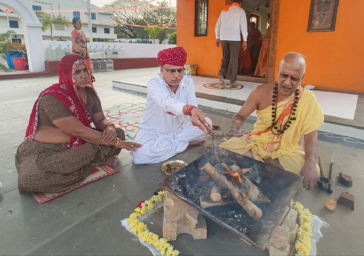 वीर आंजनेय हनुमान मंदिर में हवन-यज्ञ, राम मंदिर स्थापना के दो वर्ष पूर्ण होने पर विशेष आयोजन