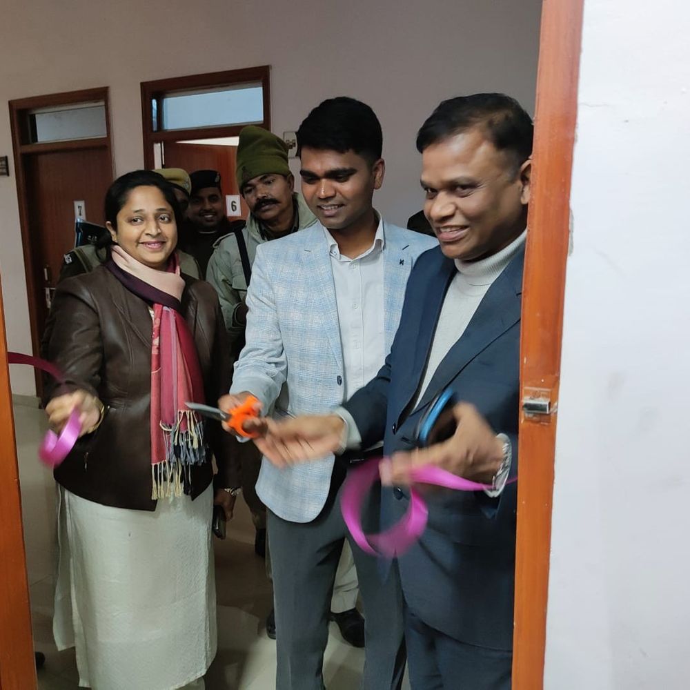 सीवान में राजस्व वॉर रूम का शुभारंभ:दाखिल-खारिज मामलों के तुरंत निपटारे पर रहेगा फोकस