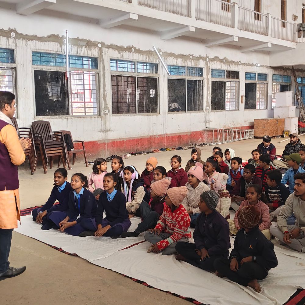 मधेपुरा में 70 प्रतिभागियों के लिए ड्रामा वर्कशॉप शुरू:पटना के कोच 12 दिनों तक देंगे ट्रेनिंग, एक्टिंग की बारीकी से अवगत होंगे पार्टिसिपेंट