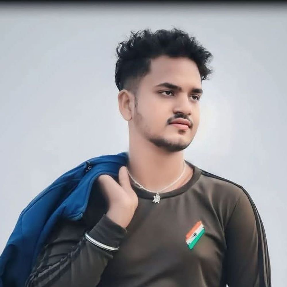 कोडरमा में युवक की मौत पर परिजनों का हंगामा:दोस्त ने सड़क दुर्घटना बताया, परिवार ने उस पर ही लगाया हत्या का आरोप