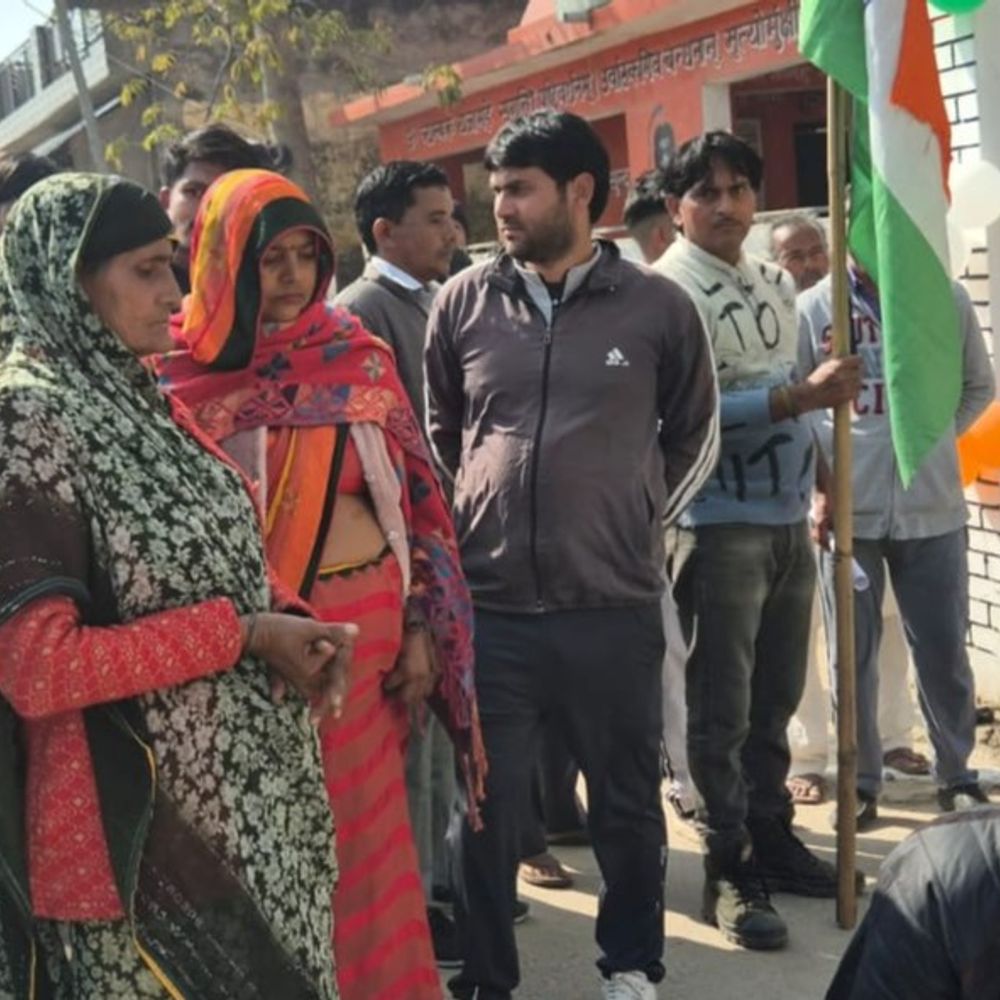 थाना प्रभारी पर थर्ड डिग्री देने का आरोप, सस्पेंड:स्याना में संदीप मलिक हटाए गए, एसएसपी ने की कार्रवाई