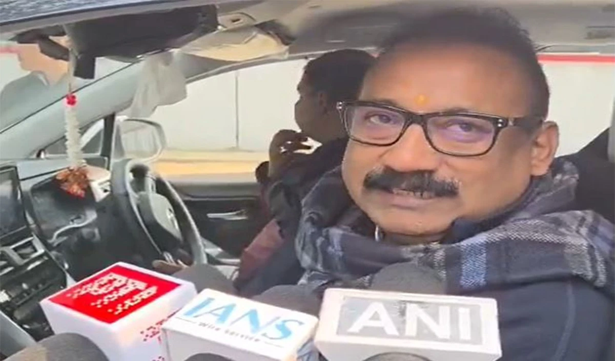 NDA की सरकार बनी तो बंगाल का विकास होगा तेज, मंत्री का दावा, Mamata का पलटवार