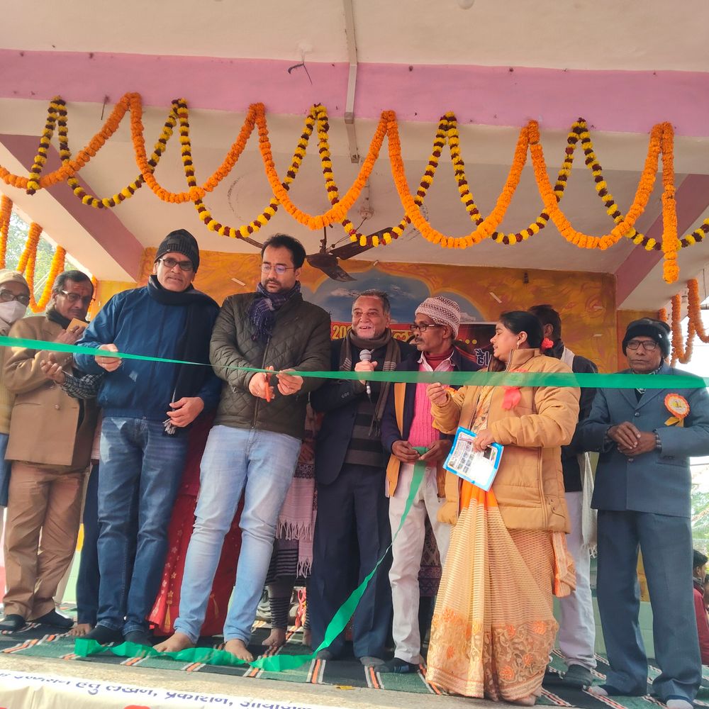 कात्यायनी मंदिर में नववर्ष पर उमड़ी भक्तों की भीड़:चौथम के सिद्ध शक्तिपीठ में पूजा-अर्चना, कवि सम्मेलन का भी आयोजन