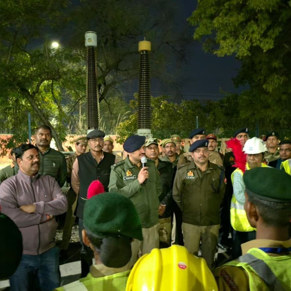 औरैया के एनटीपीसी दिबियापुर में ब्लैकआउट मॉक ड्रिल:आपातकालीन स्थितियों से निपटने और जागरूकता बढ़ाने का अभ्यास