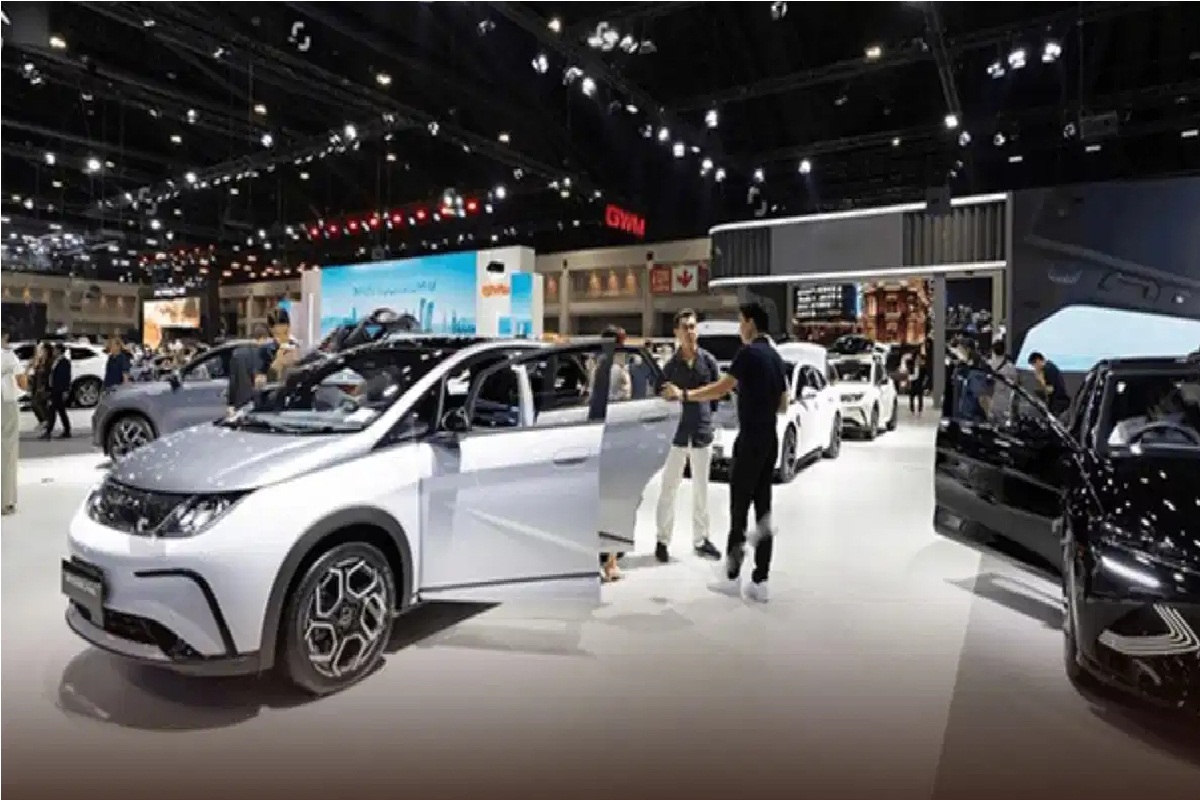 RADA Auto Expo 2026:  राडा ऑटो एक्सपो का भव्य उद्घाटन, वाहन खरीदने वालों को आरटीओ टैक्स पर मिलेगी 50% छूट