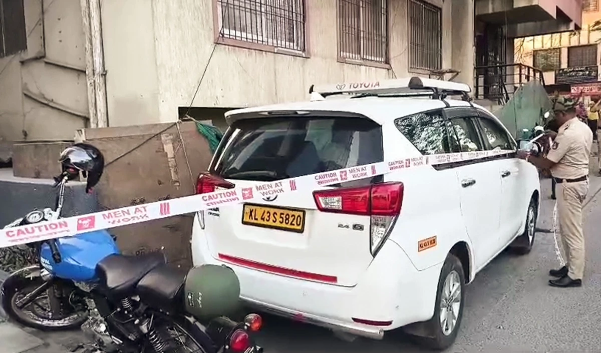 CJ Roy Suicide Case | कर्नाटक सरकार ने दिए CID जांच के संकेत, IT रेड के बीच मौत ने खड़े किए कई सवाल