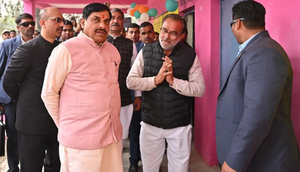 एमपी के बीजेपी नेता की मां अस्वस्थ, मिलने पहुंचे सीएम मोहन यादव