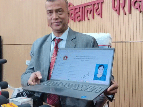 STET का रिजल्ट जारी, 2.56 लाख स्टूडेंट पास:4 लाख से ज्यादा कैंडिडेट हुए थे शामिल, पिछली बार से 13 फीसदी कम रिजल्ट