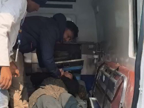 भागलपुर में सड़क हादसे में महिला टीचर घायल:टोल प्लाजा के पास ट्रक ने बाइक में मारी टक्कर; हालत गंभीर, मायागंज में चल रहा है इलाज