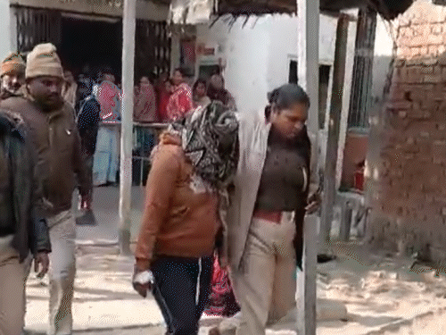 ऑर्केस्ट्रा डांसर से गैंगरेप मामले में 2 आरोपी गिरफ्तार:देह व्यापार का धंधा कराने वाली महिला मास्टरमाइंड, वारदात में शामिल 5 आरोपियों की पहचान