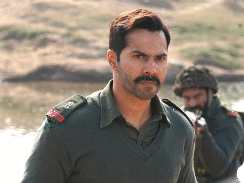 बॉर्डर 2 ने पहले दिन 32.10 करोड़ रुपए कमाए:मूवी से इम्प्रेस हुए करण जौहर, डायरेक्टर ने वरुण को ट्रोल करने वालों को भी दिया जवाब